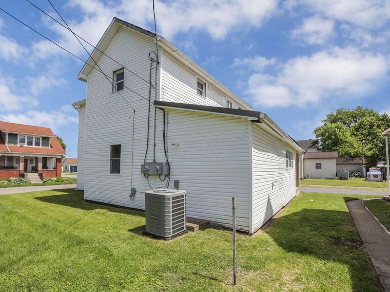 507 W 2nd Street, Logan, OH 43138 Photo 32