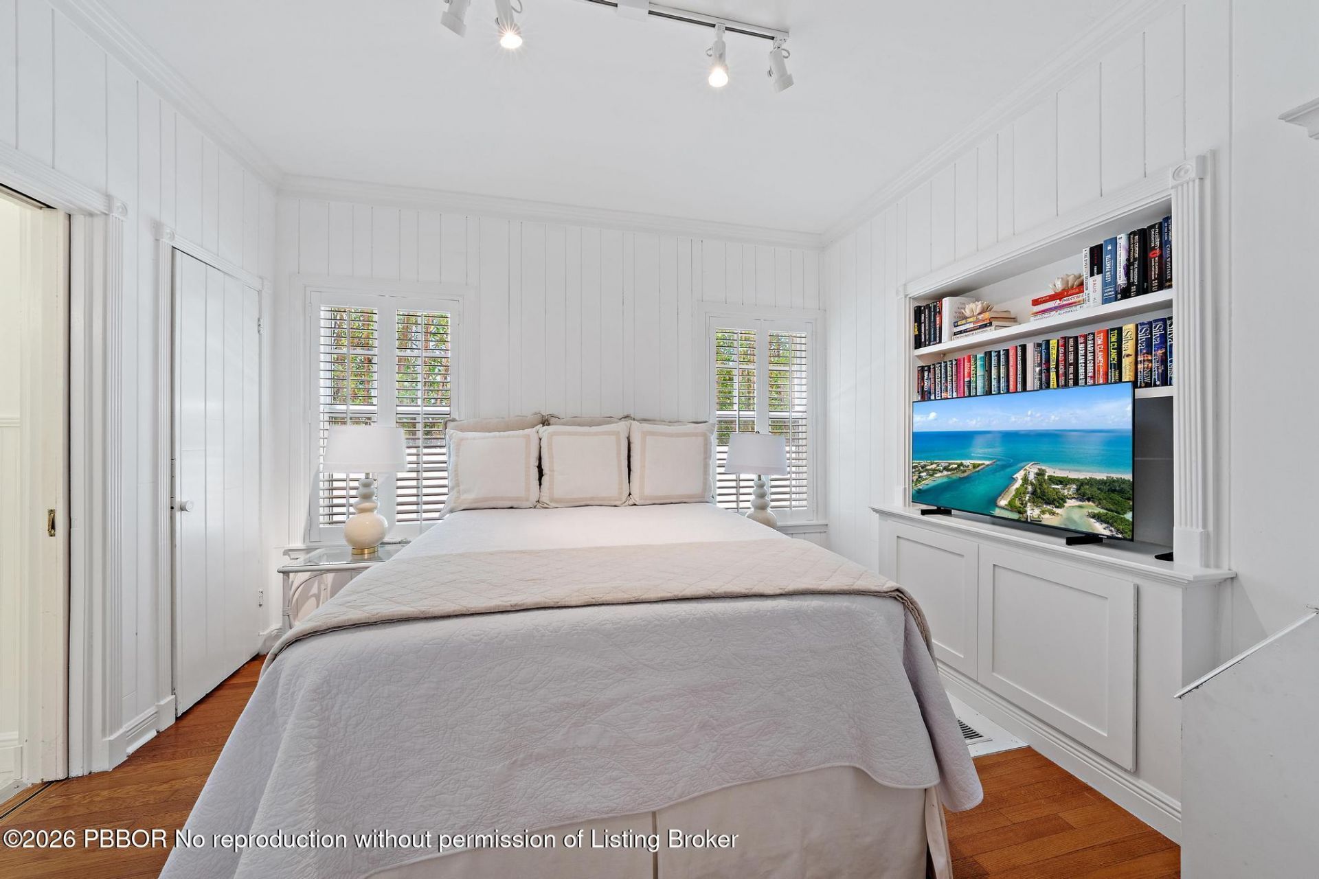 151 S County Road, Unit 1st Fl, Palm Beach, FL 33480 Photo