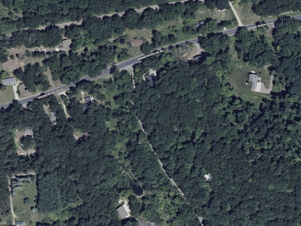 2500 Bewell Avenue SE, Lowell, MI 49331