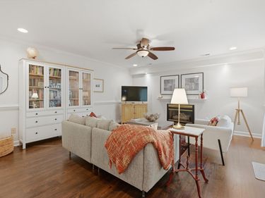 411 Summerwalk Circle, Chapel Hill, NC 27517