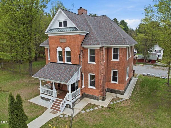 66 Horicon Avenue, Unit 2E, Bolton Landing, NY 12814