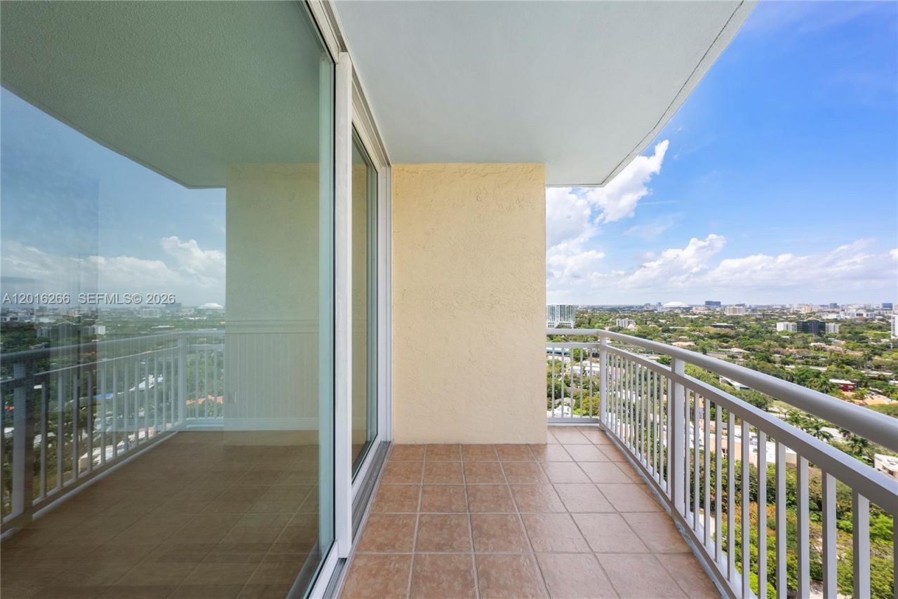 2475 Brickell Ave , Unit 2206, Miami, FL 33129 Photo