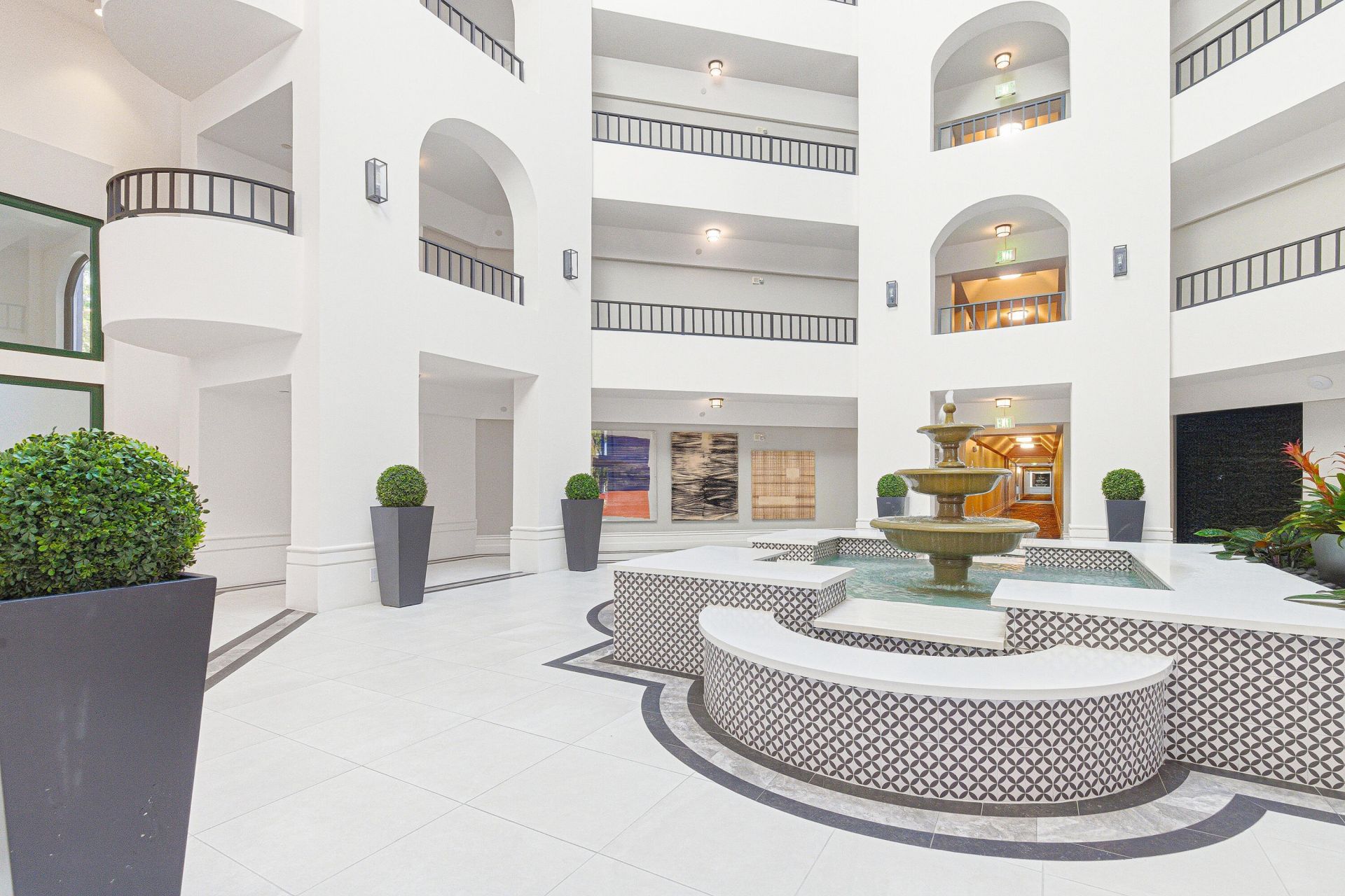 100 SE 5th Avenue, Boca Raton, FL 33432 Photo