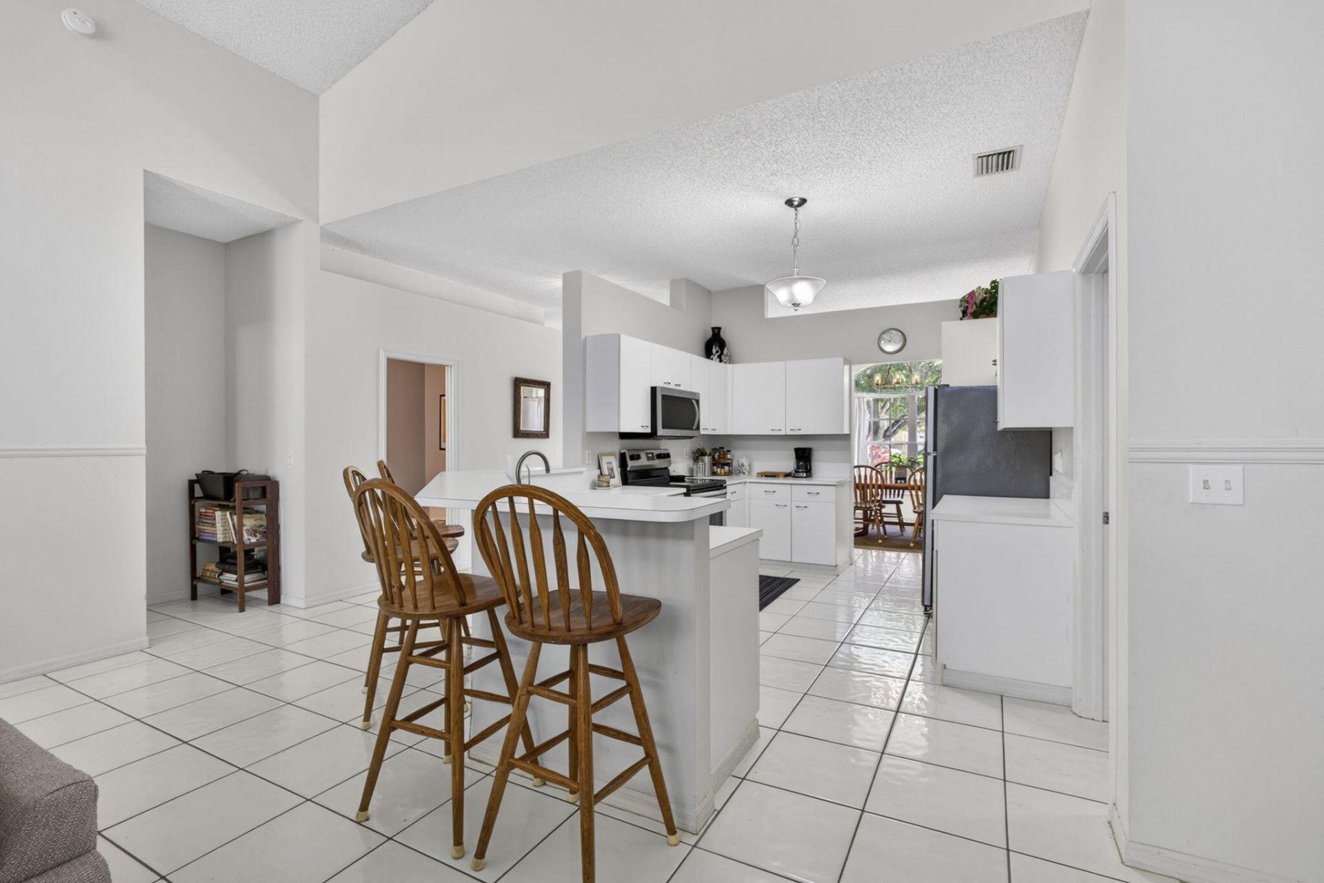 7595 Hollington Place, Greenacres, FL 33467 Photo