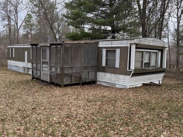 N9245 HUIGEN LANE, Crivitz, WI 54114