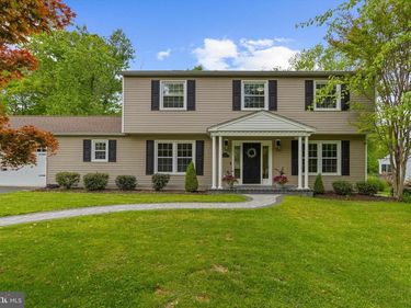 325 SWINTON WAY , SEVERNA PARK, MD 21146