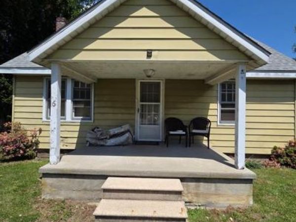 6 BEAVER AVENUE, PENNSVILLE, NJ 08070