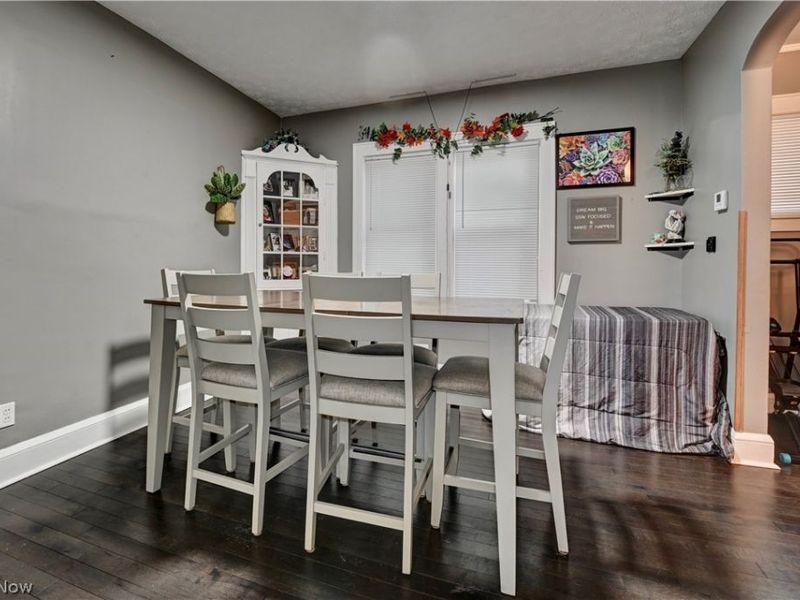 710 Roslyn Avenue SW, Canton, OH 44710 Photo 9