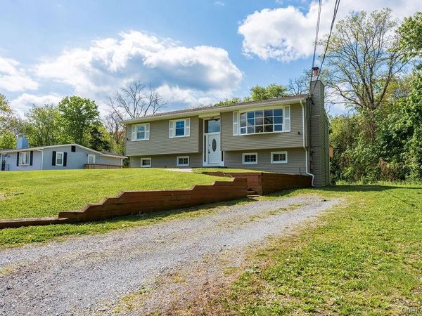 5 Idlewild Drive , Poughkeepsie, NY 12601