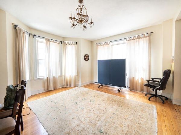 481 Boylston Street, Unit 1, Brookline, MA 02445