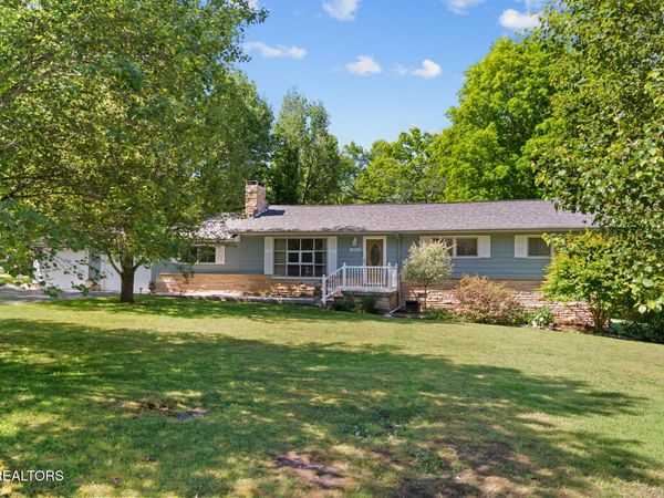 405 Halstead Drive, Crossville, TN 38555