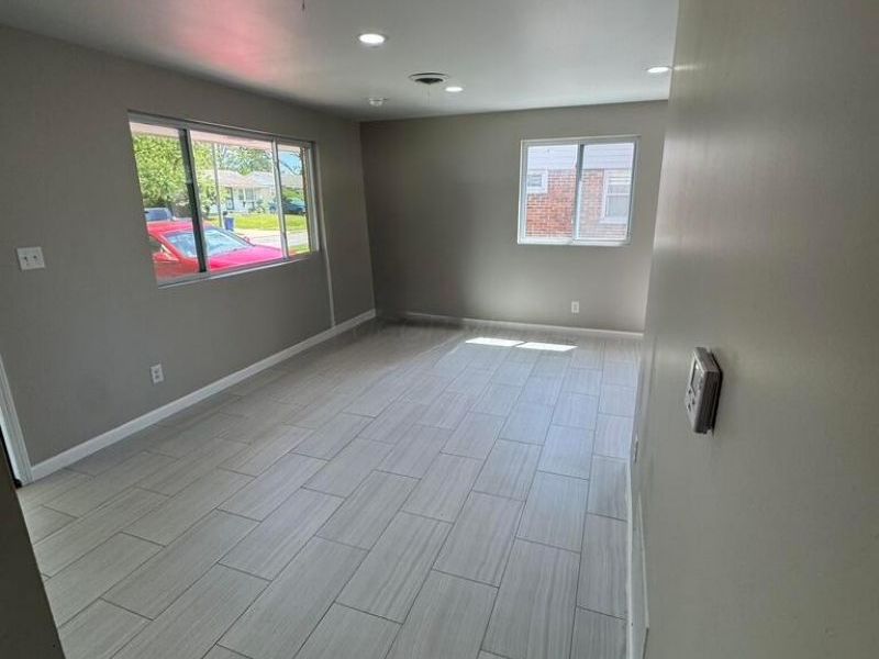 1283 Dellwood Avenue , Columbus, OH 43227 Photo 8