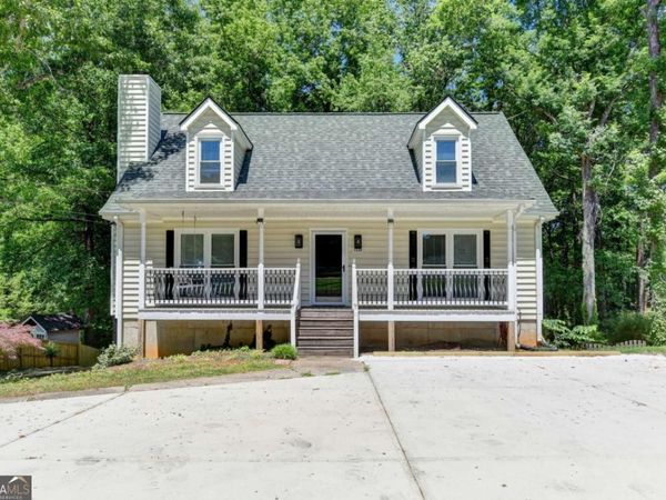 1530 Plunketts Road, Buford, GA 30519