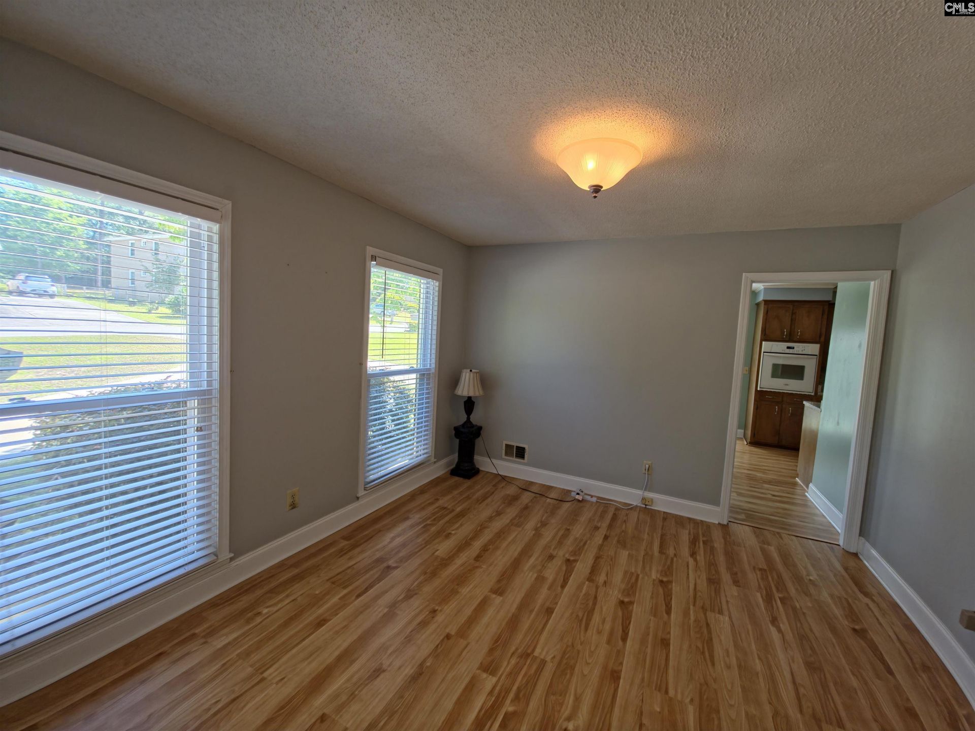 120 Inway Drive Photo 11