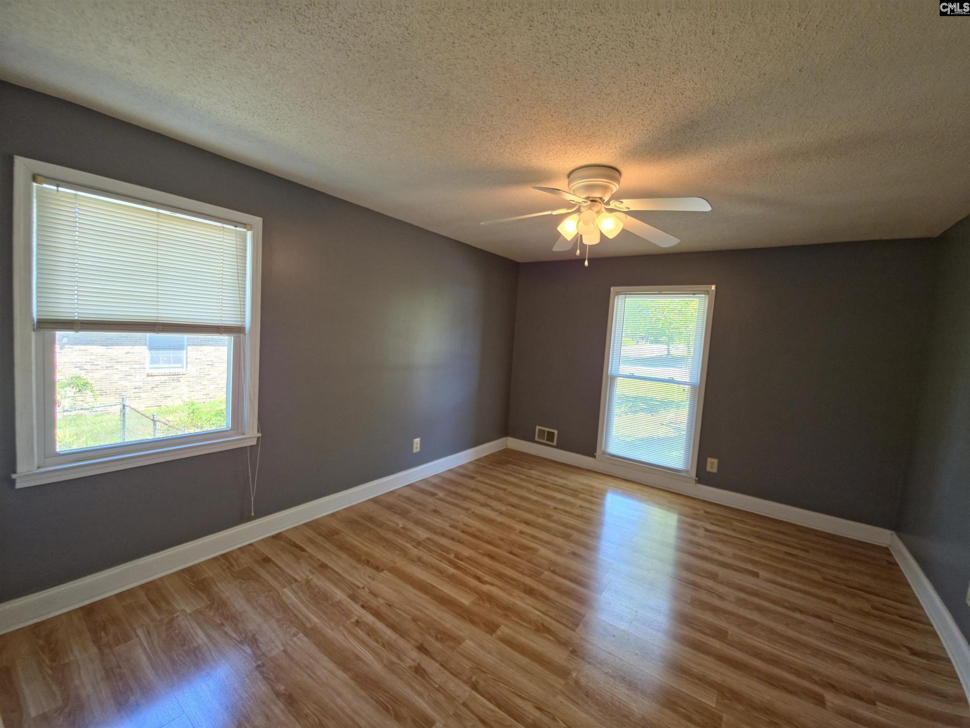 120 Inway Drive Photo 16