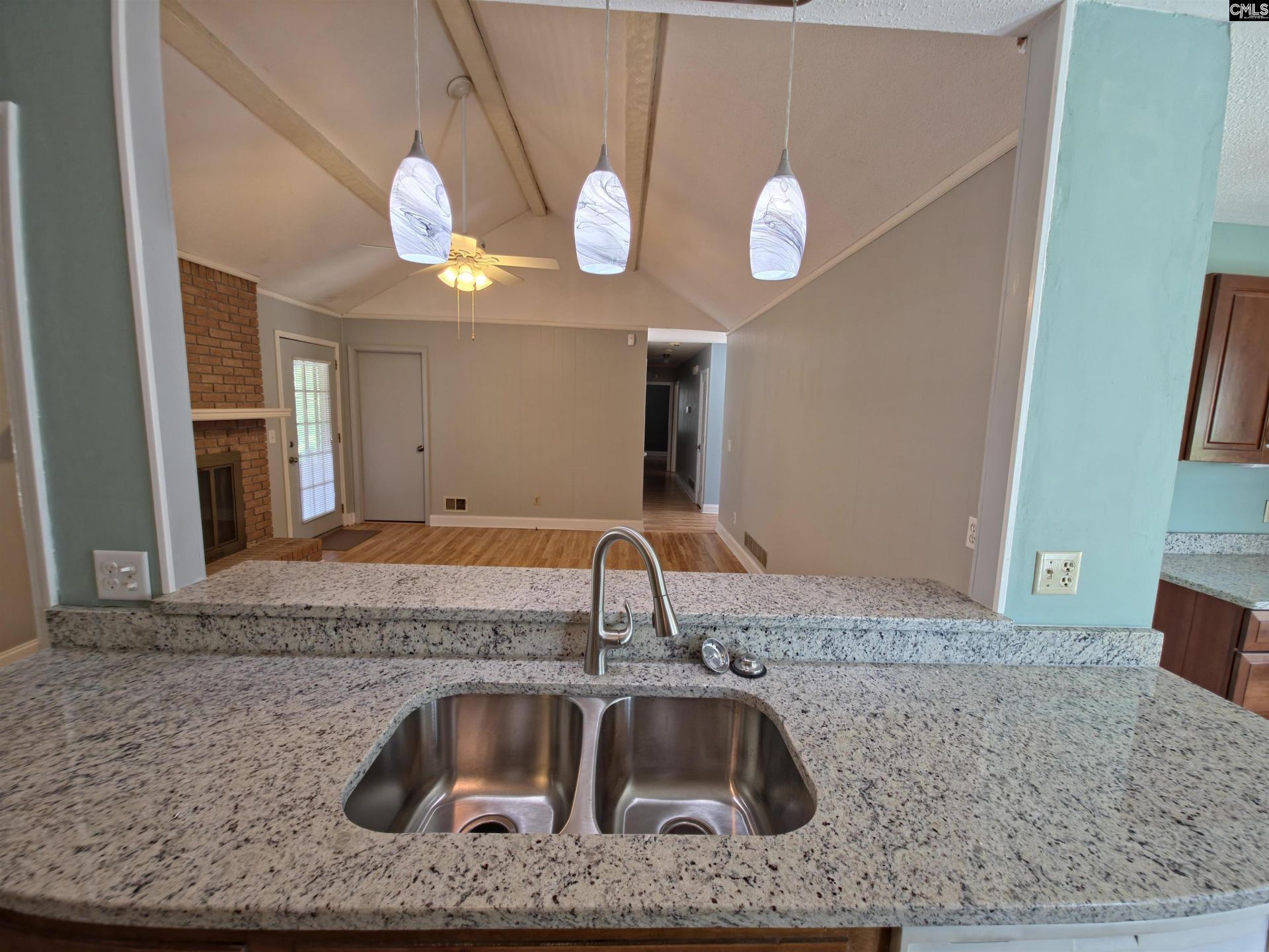 120 Inway Drive Photo 5