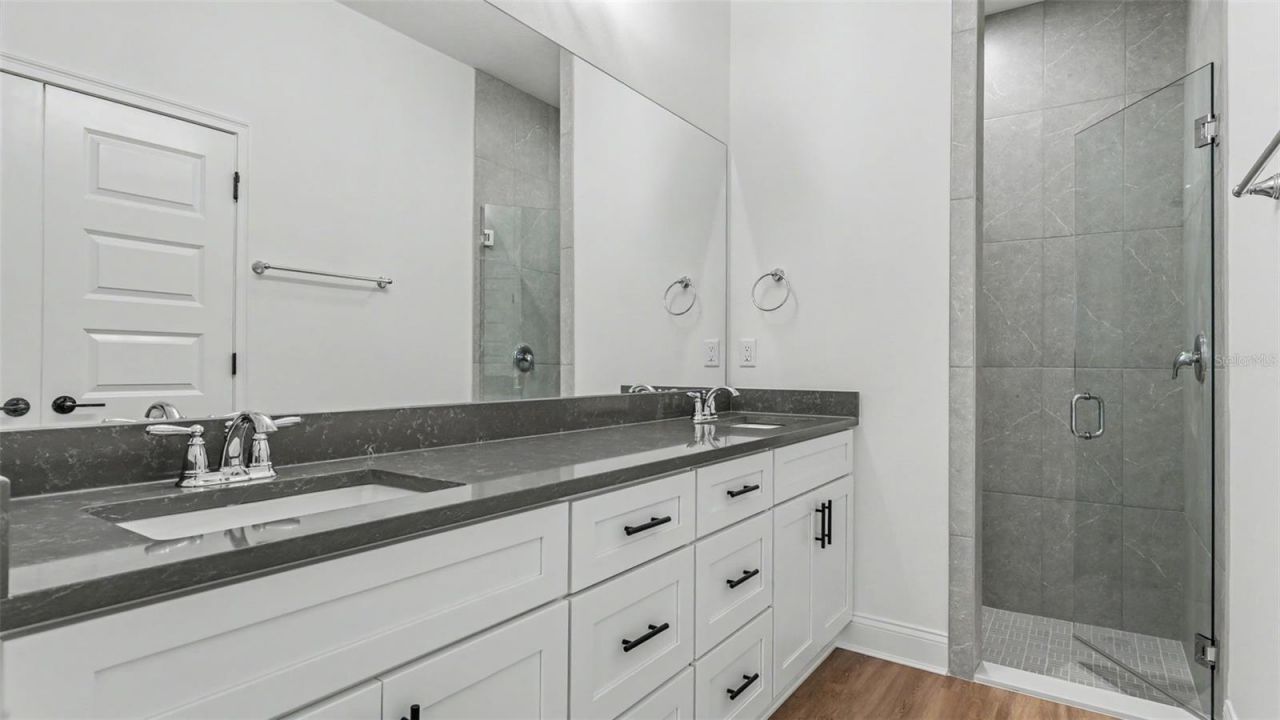 1031 E Lime Street , Lakeland, FL 33801 Photo