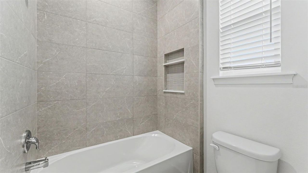 1031 E Lime Street , Lakeland, FL 33801 Photo