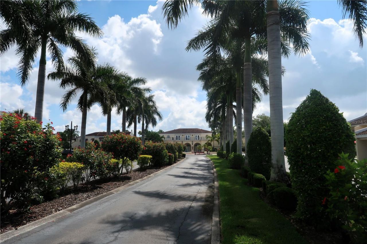 6101 34th Street W, Unit 24C, Bradenton, FL 34210 Photo