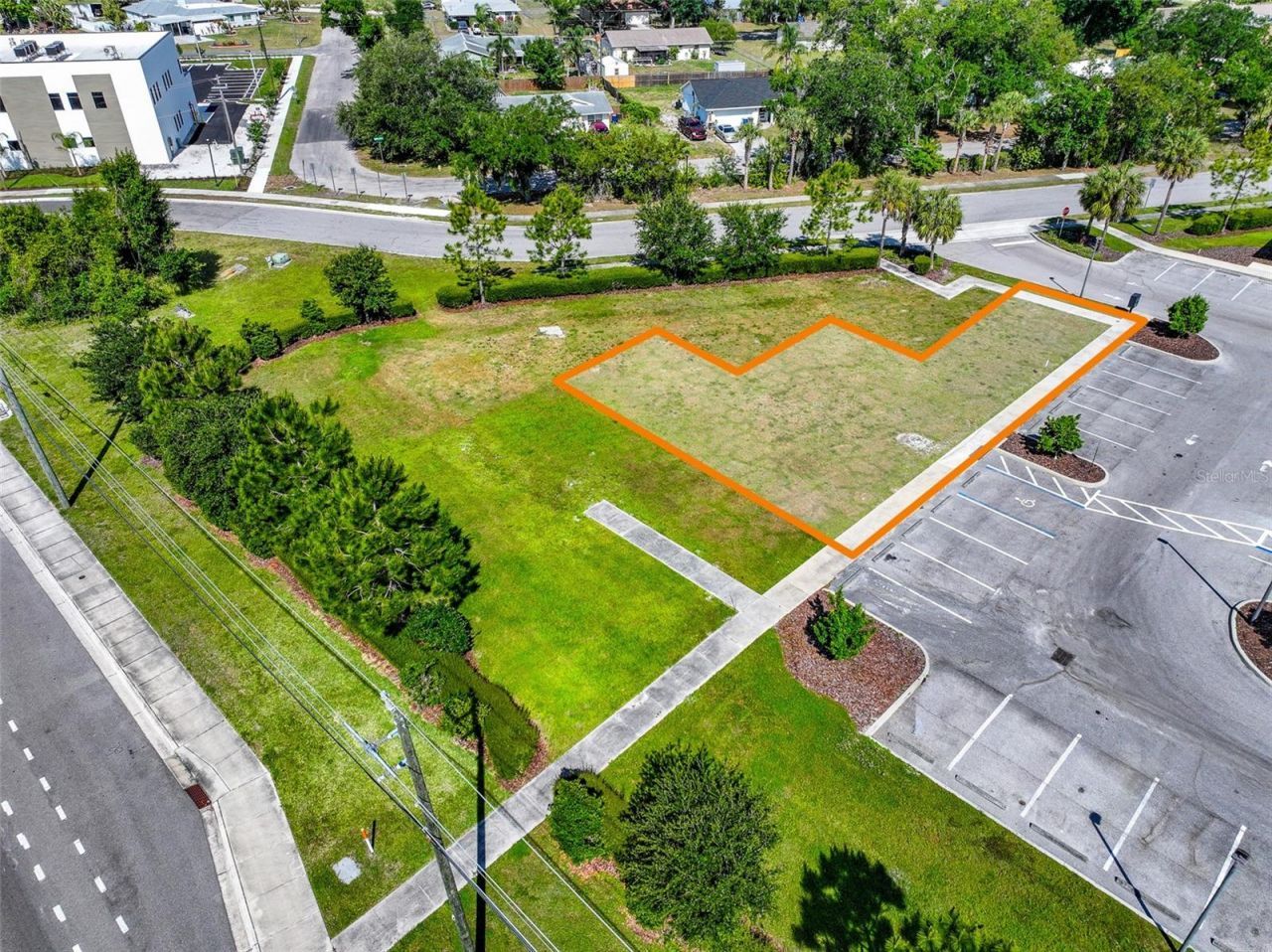 10030 Us Highway 301 N, Parrish, FL 34219 Photo