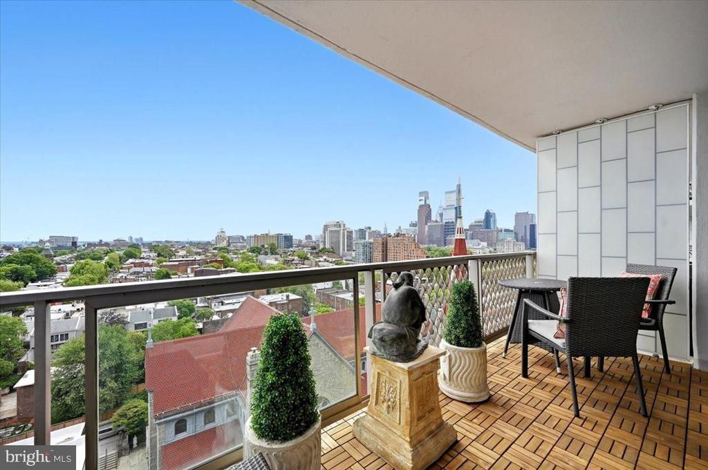 2401 Pennsylvania Avenue, Unit 15C49, Philadelphia, PA 19130 Main Photo