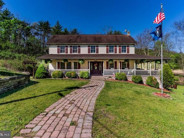 2582 MIDDLE ROAD, HONEY GROVE, PA 17035