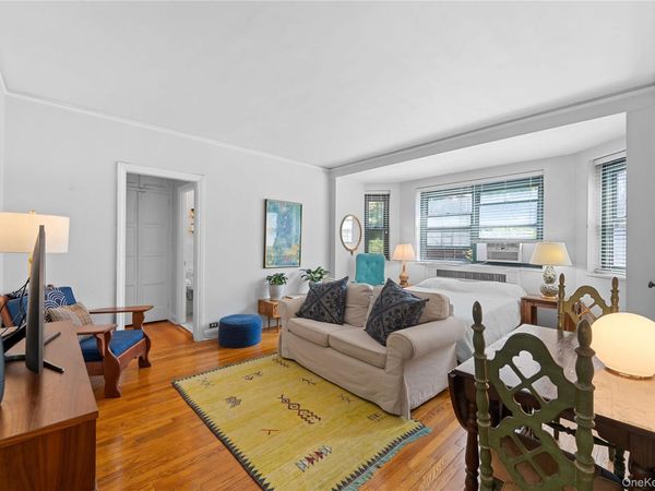 34-20 79th Street , Unit 1H, Jackson Heights, NY 11372