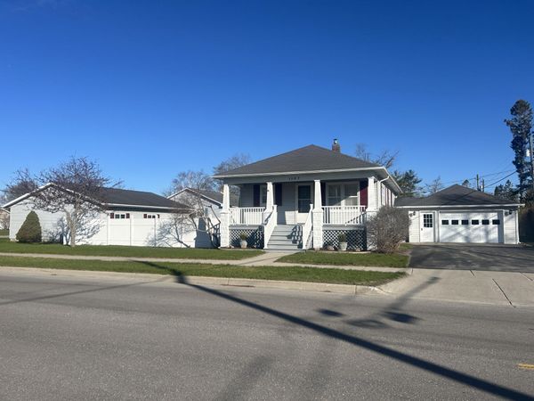 1107 South First Avenue, Alpena, MI 49707