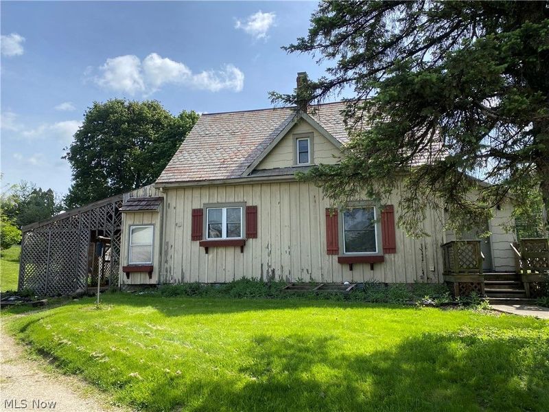 1023 Applegrove Street NW, North Canton, OH 44720 Photo 3