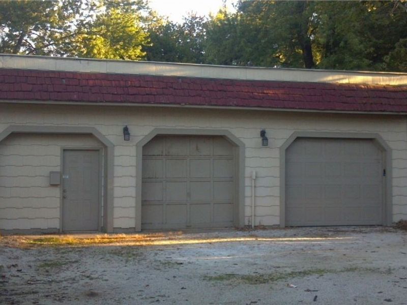 1023 Applegrove Street NW, North Canton, OH 44720 Photo 4