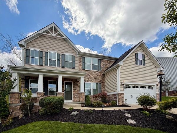 222 Overlook Dr , McMurray, PA 15317
