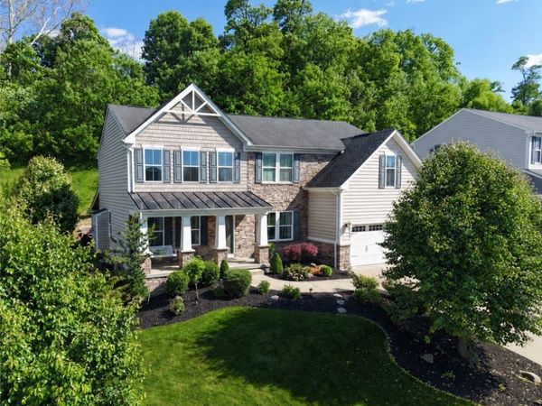 222 Overlook Dr, McMurray, PA 15317