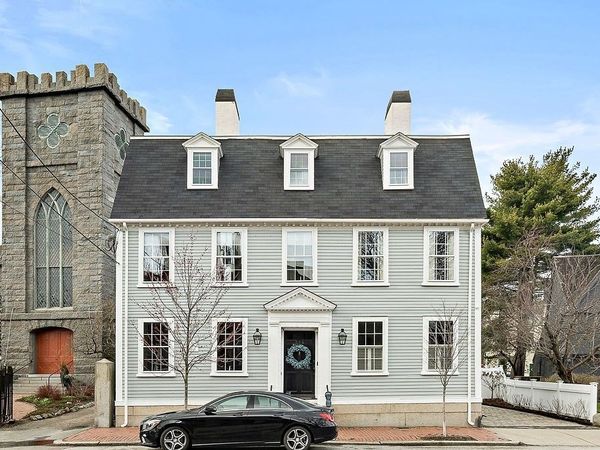 314 Essex St, Salem, MA 01970