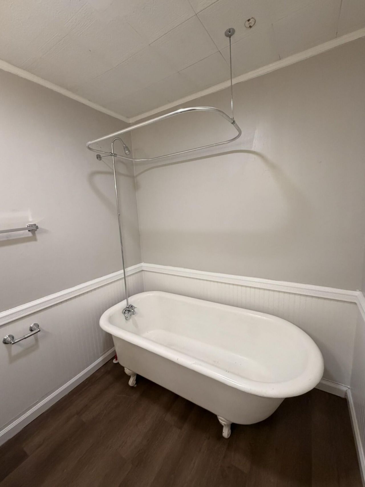 8397 Glenford Road Photo 11