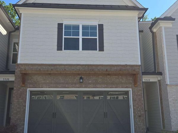 5522 LEYLAND Drive, Flowery Branch, GA 30542