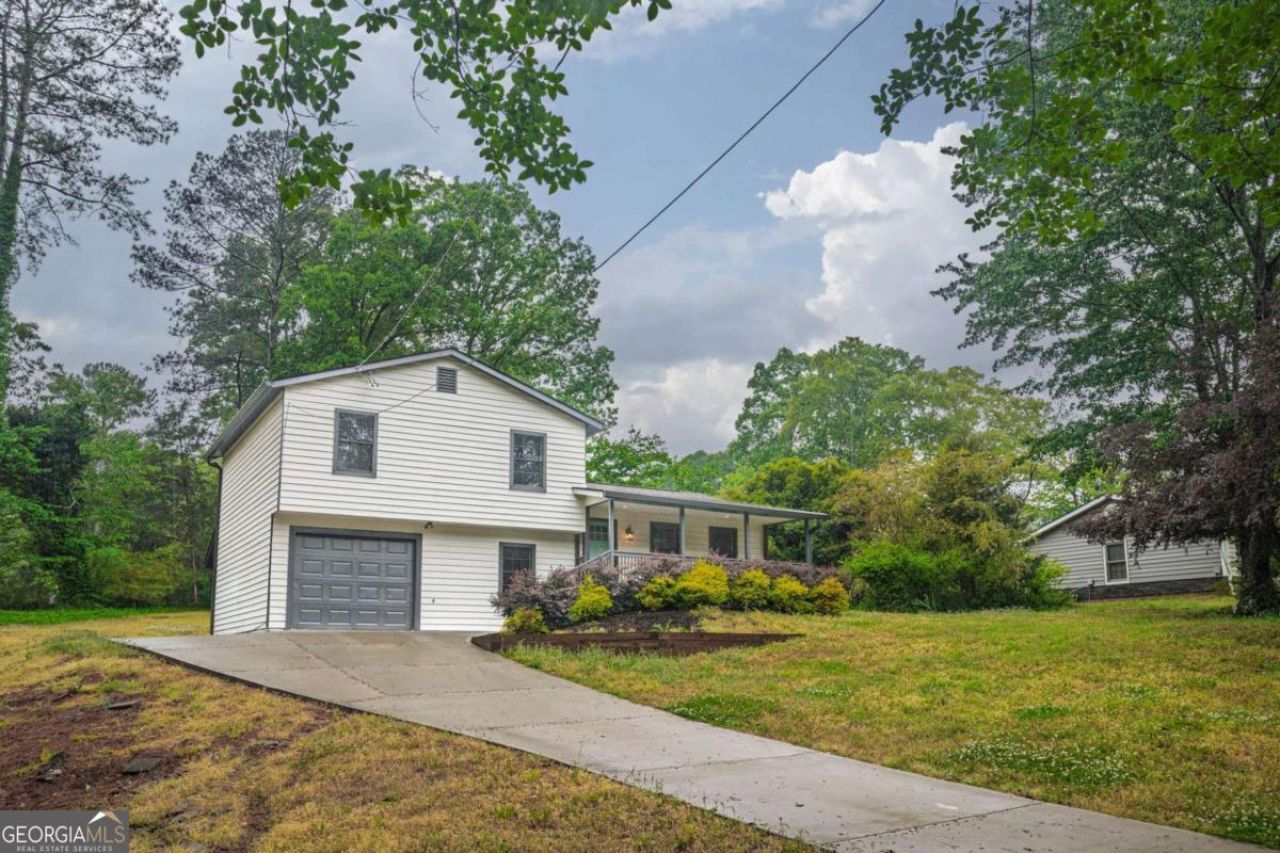 56 Dempsey Drive, Lawrenceville, GA 30044 Main Photo