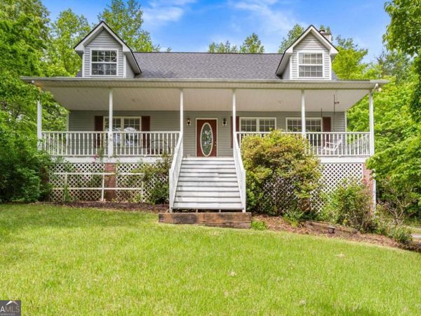 1894 Bell Eagle Drive, Hiawassee, GA 30546