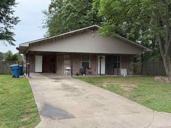 4723 Buckingham Place, Little Rock, AR 72209
