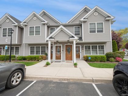 608 Carman Avenue Westbury, NY 11590