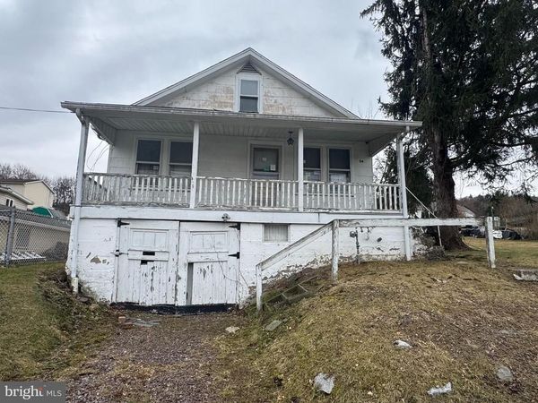 54 SPRUCE STREET , NANTICOKE, PA 18634