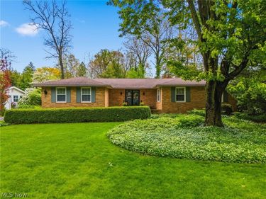 5080 Shamrock Avenue NW, North Canton, OH 44720