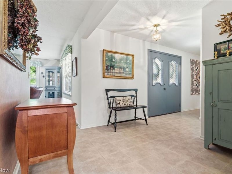 5080 Shamrock Avenue NW, North Canton, OH 44720 Photo 4