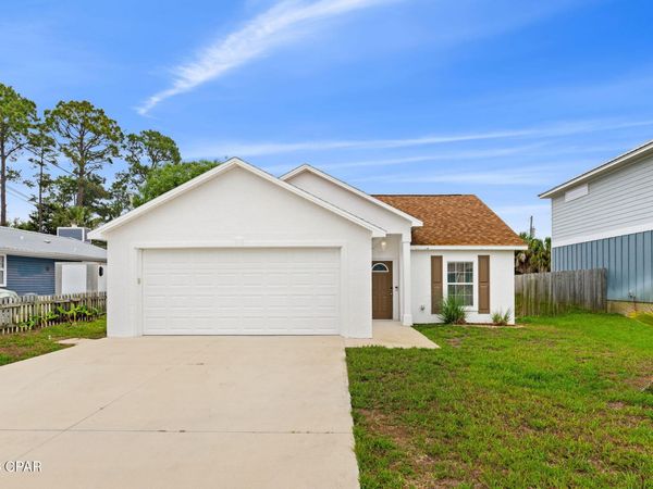 6314 Hilltop Avenue, Panama City, FL 32408