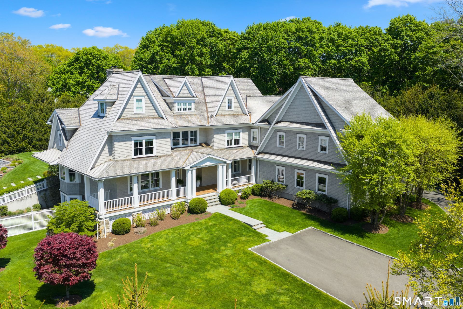 6 Twin Circle, Westport, CT 06880 Main Photo