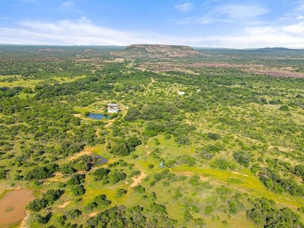 6304 County Road 110, Llano, TX 78643