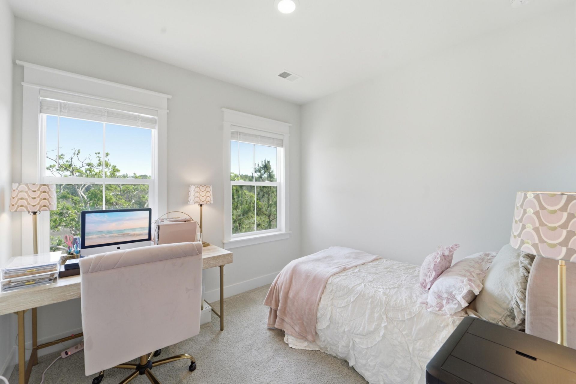 820 Forrest Drive Photo 44
