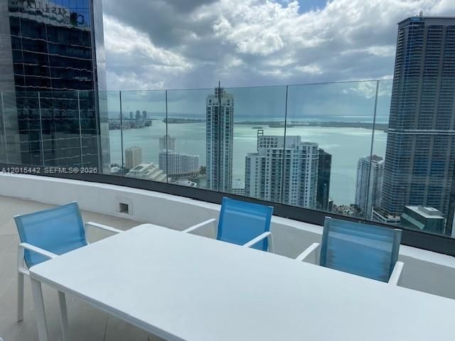 45 SW 9th St , Unit 1007, Miami, FL 33130 Photo