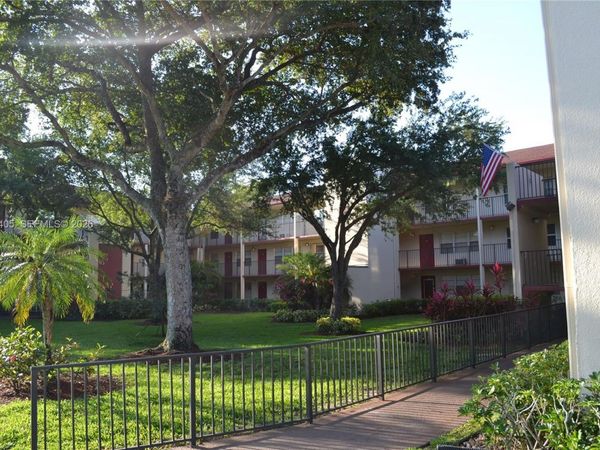 13350 SW 1st St , Unit 207P, Pembroke Pines, FL 33027