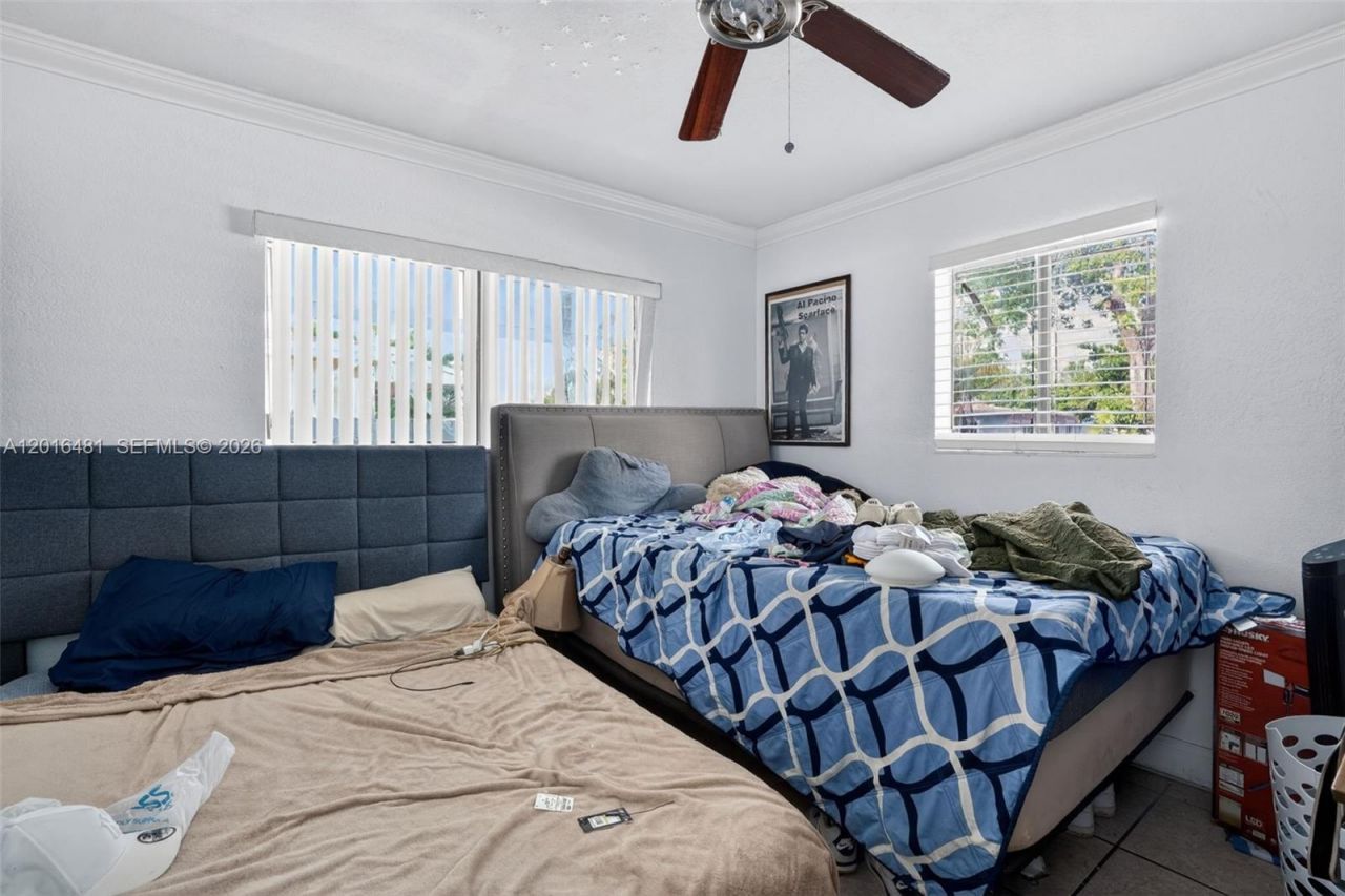 2451 NW 11th St, Miami, FL 33125 Photo