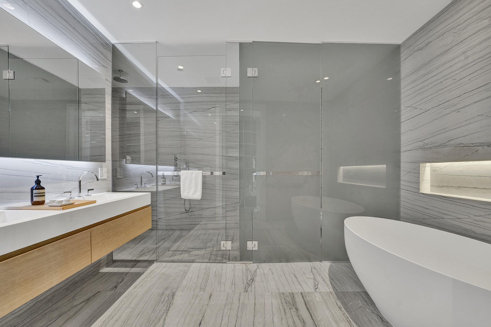 8701 Collins Ave, Unit 304, Miami Beach, FL 33154 Photo
